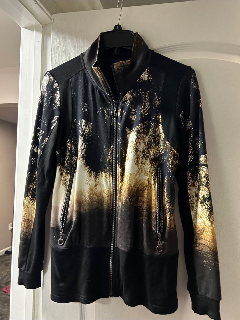 UBU Women's Black & Gold Tree-Print Zip Front Jacket